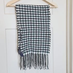 Banana Republic scarf